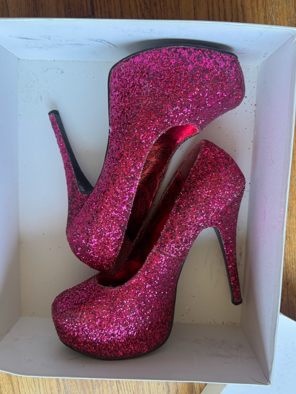 GLITTER PLEASER PLATFORMS - Picture 2 of 6
